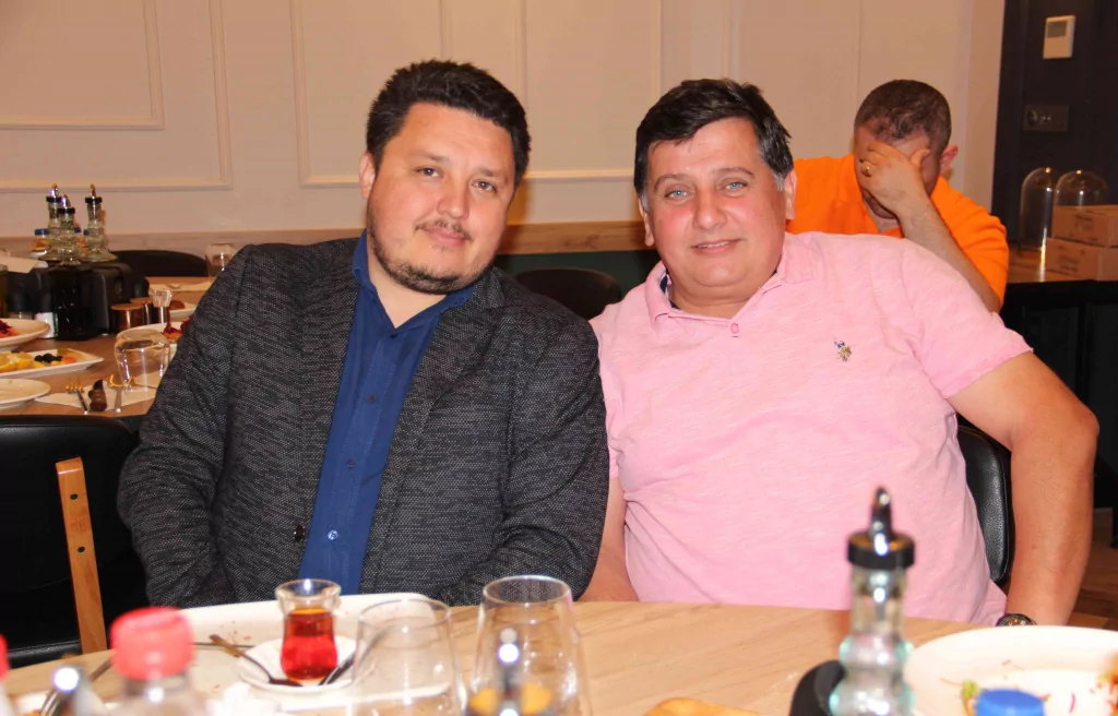 Ali Ay yeşil-beyazlı taraftarlarla buluştu