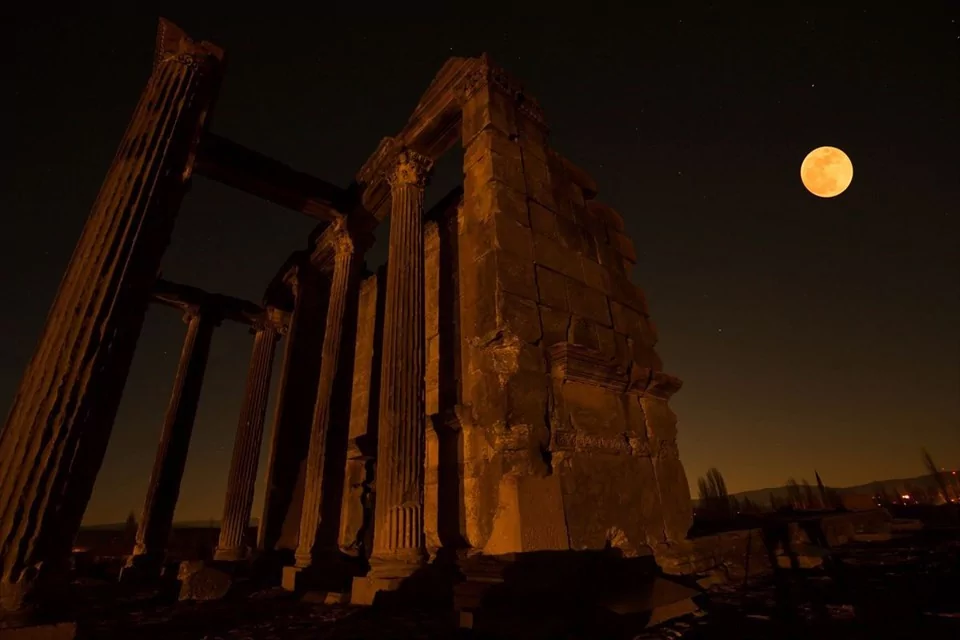 Kanlı Ay Tutulması için geri sayım