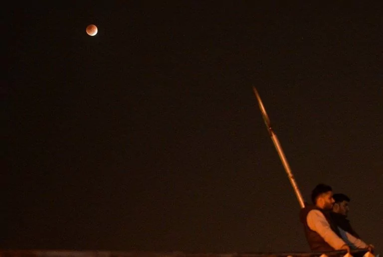 Kanlı Ay Tutulması için geri sayım