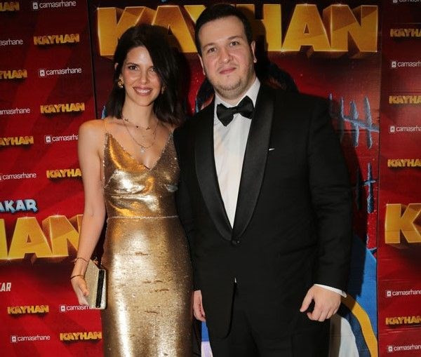 Ünlüler de yeni modaya uydu! (FOTO GALERİ)