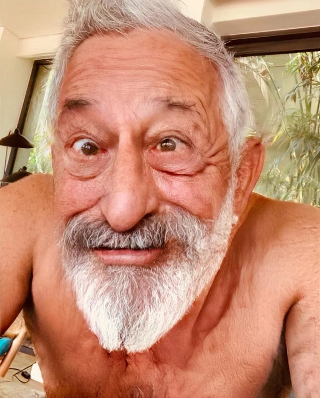 Ünlüler de yeni modaya uydu! (FOTO GALERİ)