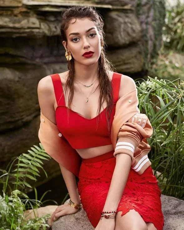 Ünlüler de yeni modaya uydu! (FOTO GALERİ)