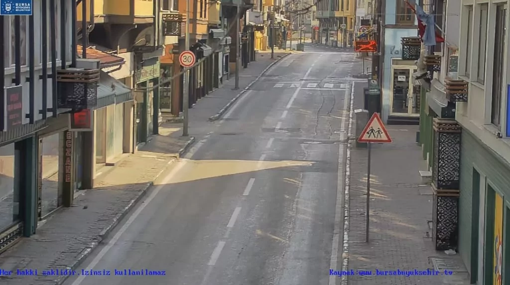 İşte sokağa çıkma yasağı sonrası Bursa!