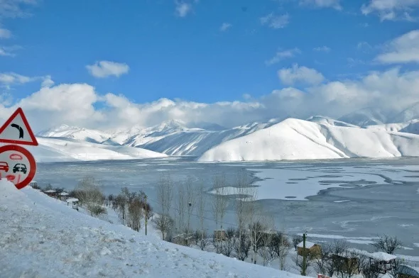Tamamen donan barajdan muhteşem manzaralar