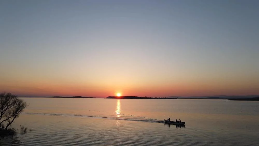 Gölyazı'dan büyüleyen manzaralar