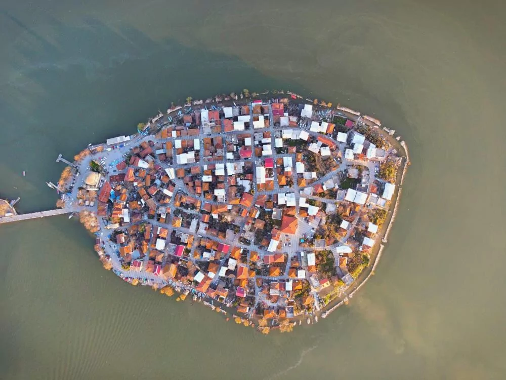 Gölyazı'dan büyüleyen manzaralar