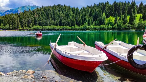 Turizmin kalbi Karagöl'de atıyor