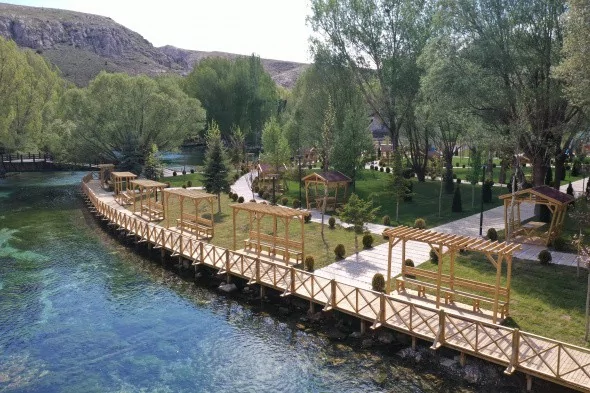 Anadolu'nun nazar boncuğu yenilenen görüntüsüyle ziyaretçilerini bekliyor