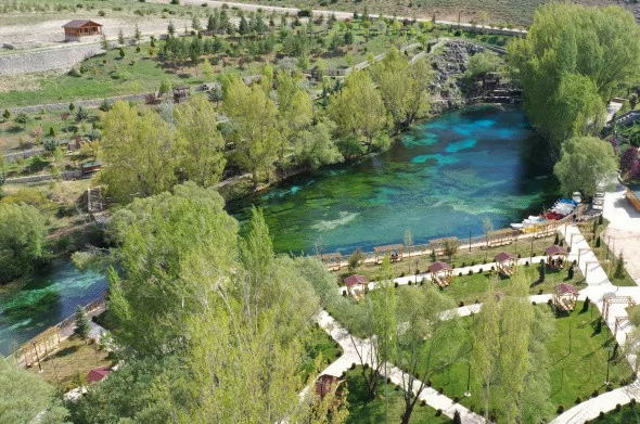 Anadolu'nun nazar boncuğu yenilenen görüntüsüyle ziyaretçilerini bekliyor