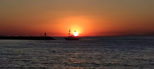 Türkiye'nin en doğusu Van'da eşsiz gün batımı