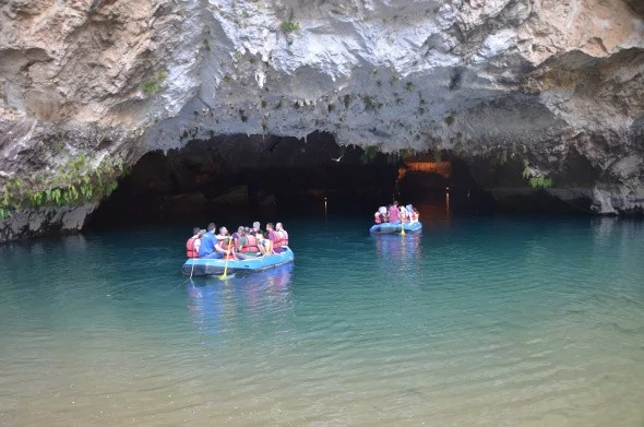 Türkiye'nin en uzun yeraltı gölü mağarası yeniden ziyaretçileri ile buluştu