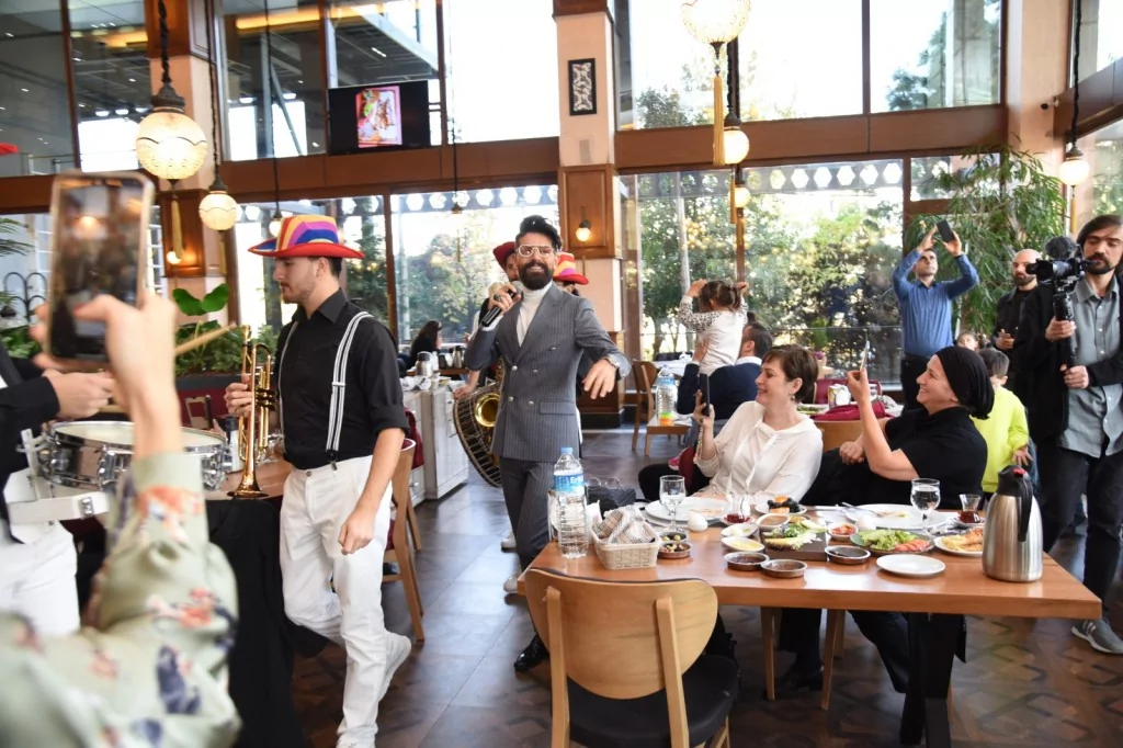 Kahvaltı bahane eğlence şahane