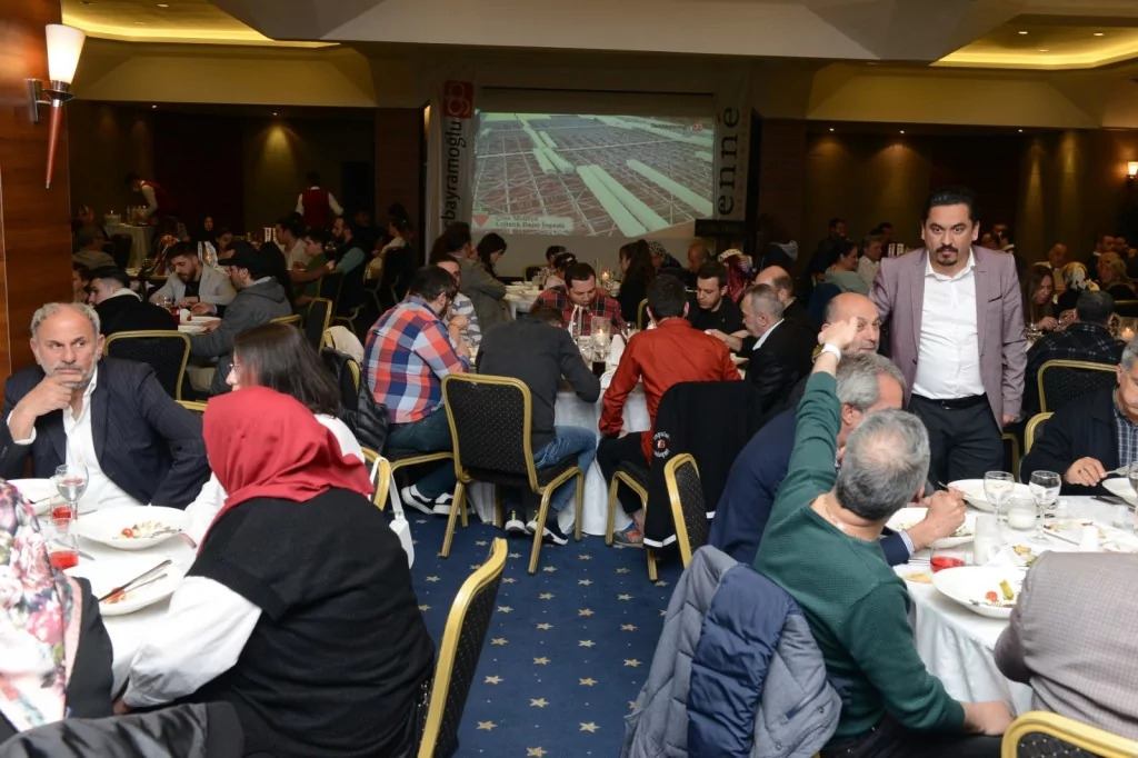 Gençbayramoğlu İnşaat'tan geleneksel iftar daveti