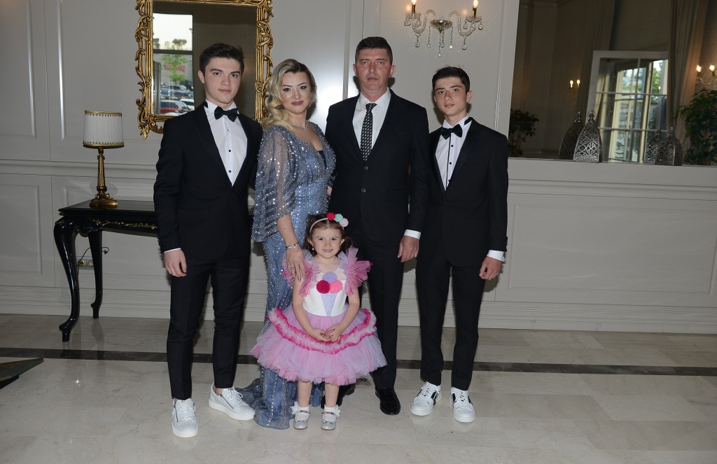 Yusuf Hamza onuruna görkemli gece