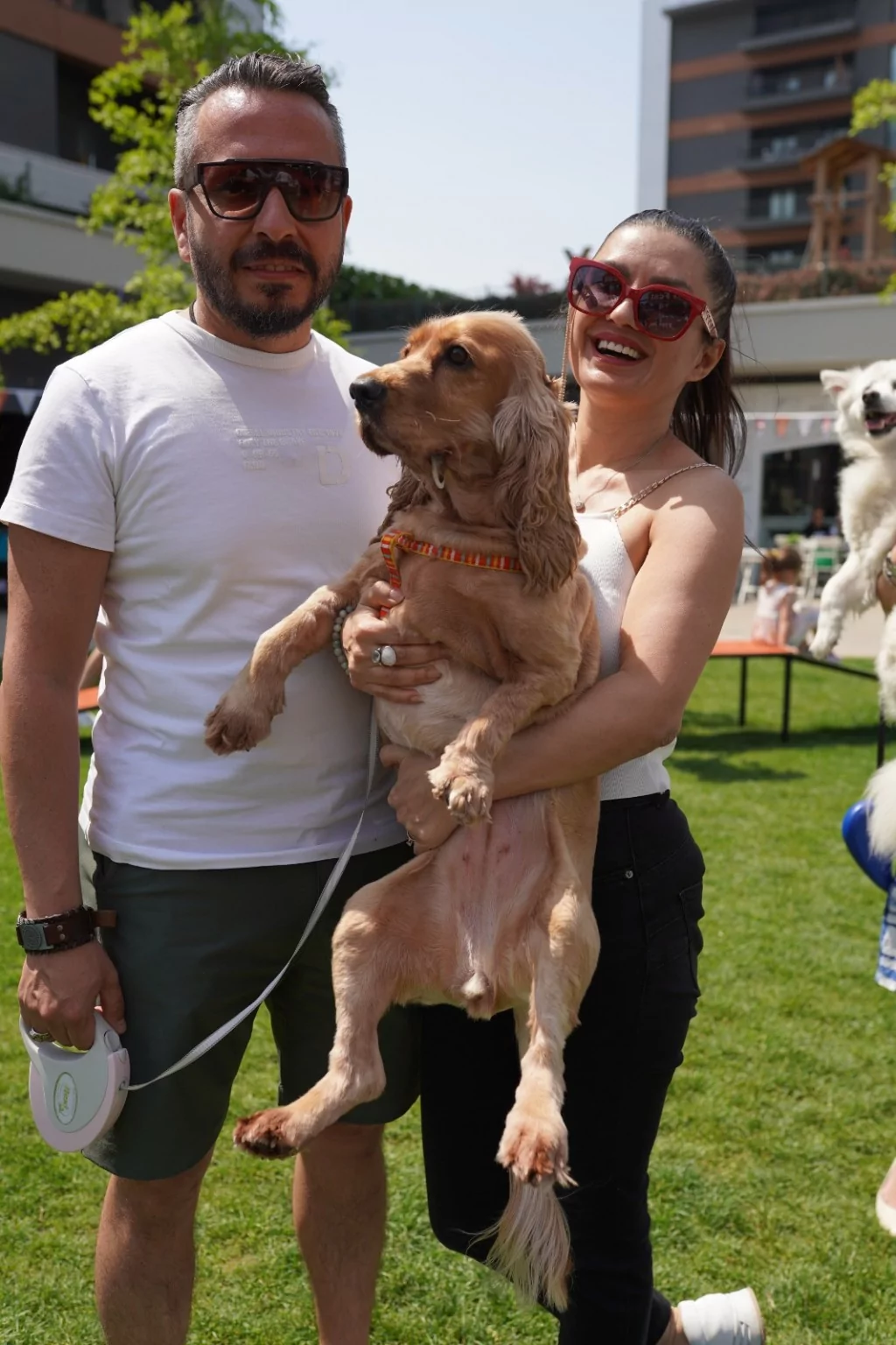 Pati dostlarına muhteşem yarışma