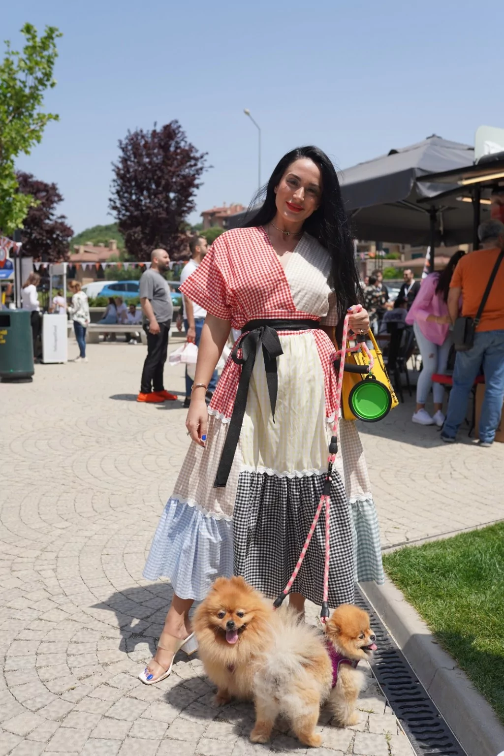 Pati dostlarına muhteşem yarışma