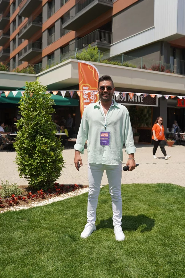 Pati dostlarına muhteşem yarışma