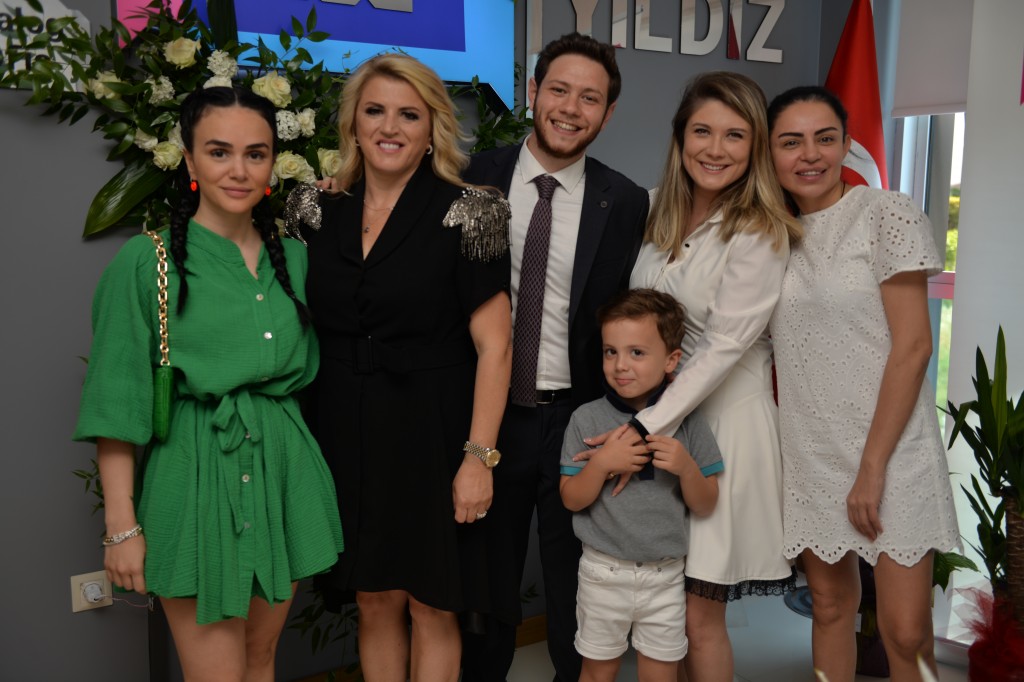 Balat Dialog Yıldız Gayrimenkul'e görkemli açılış