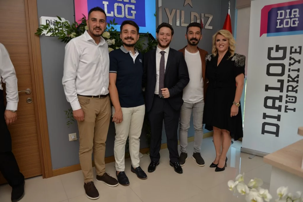 Balat Dialog Yıldız Gayrimenkul'e görkemli açılış