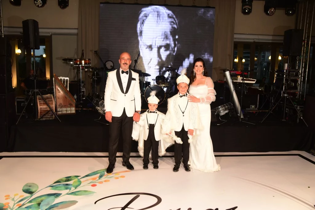 Poyraz ile Mert'in gecesi