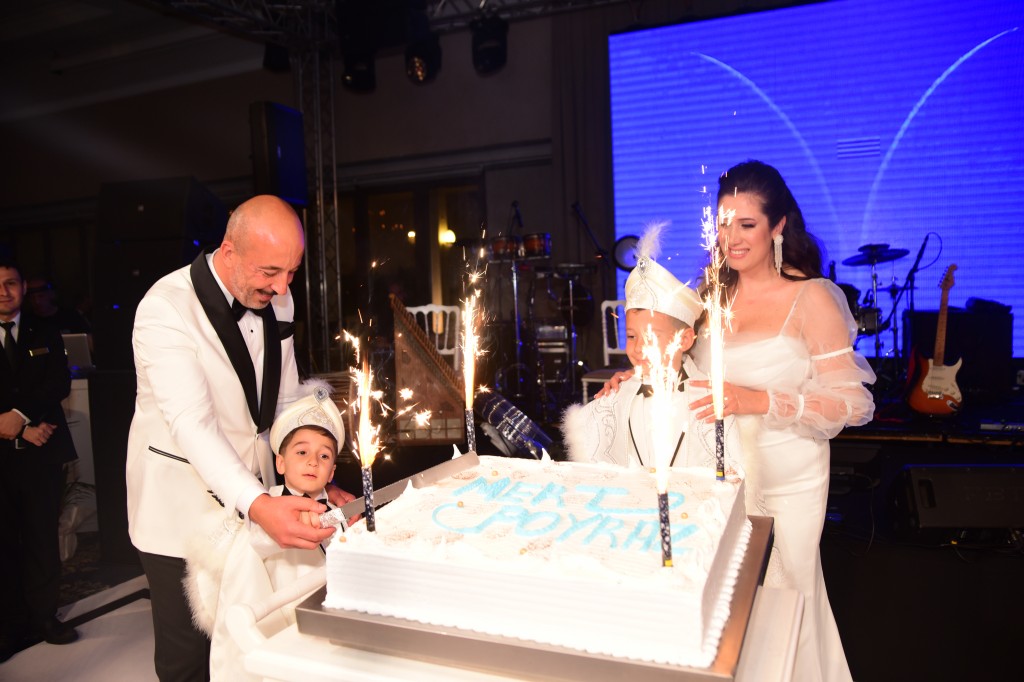 Poyraz ile Mert'in gecesi