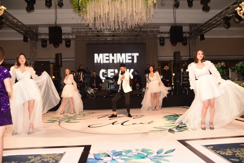 Poyraz ile Mert'in gecesi