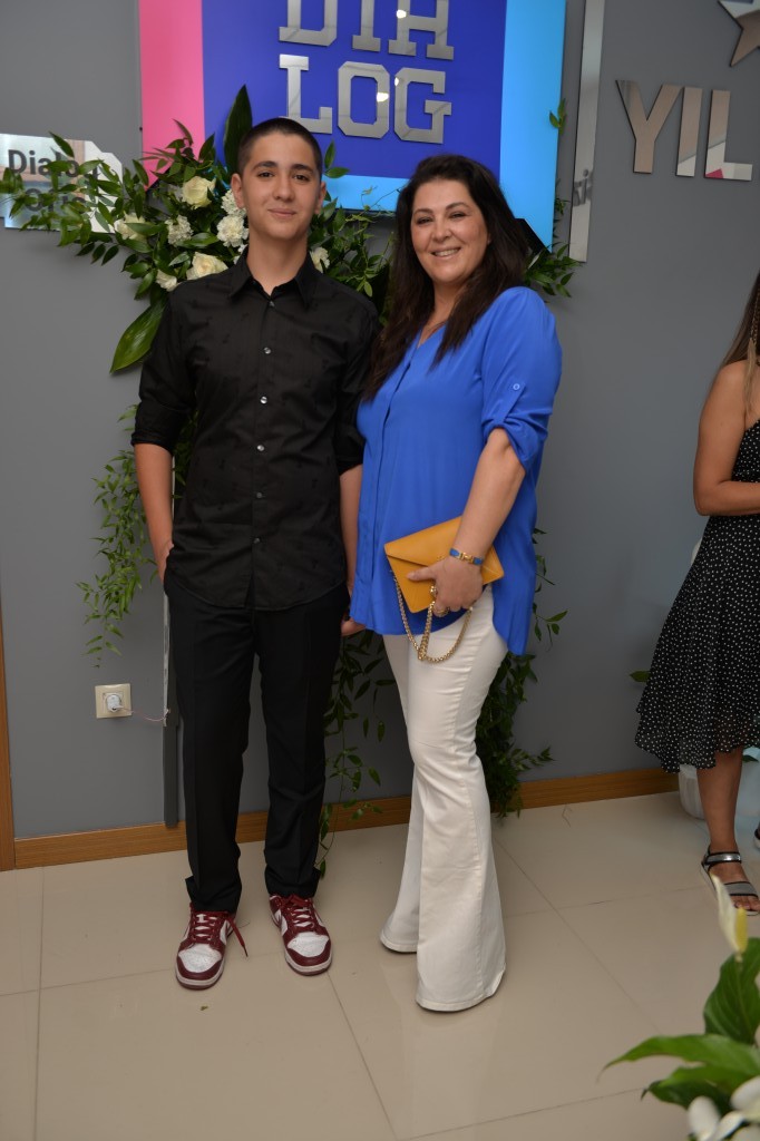 Balat Dialog Yıldız Gayrimenkul'e görkemli açılış