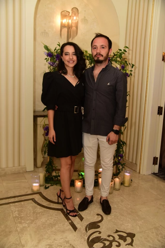 Mutluluğa yelken açtılar  Büşra Altay ile Yağız Orkun Okumuş, Deluxe Bursa'da düzenlenen renkli düğünle dünya evine girdi.