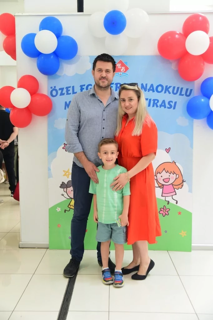 Egeberk'te mezuniyet coşkusu