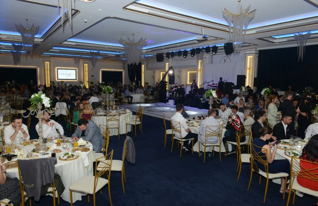 Deluxe Bursa'da görkemli düğün