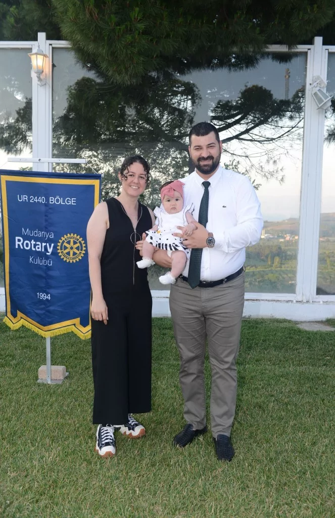 Mudanya Rotary'de yeni dönem  Mudanya Rotary'de  devir teslim heyecanı