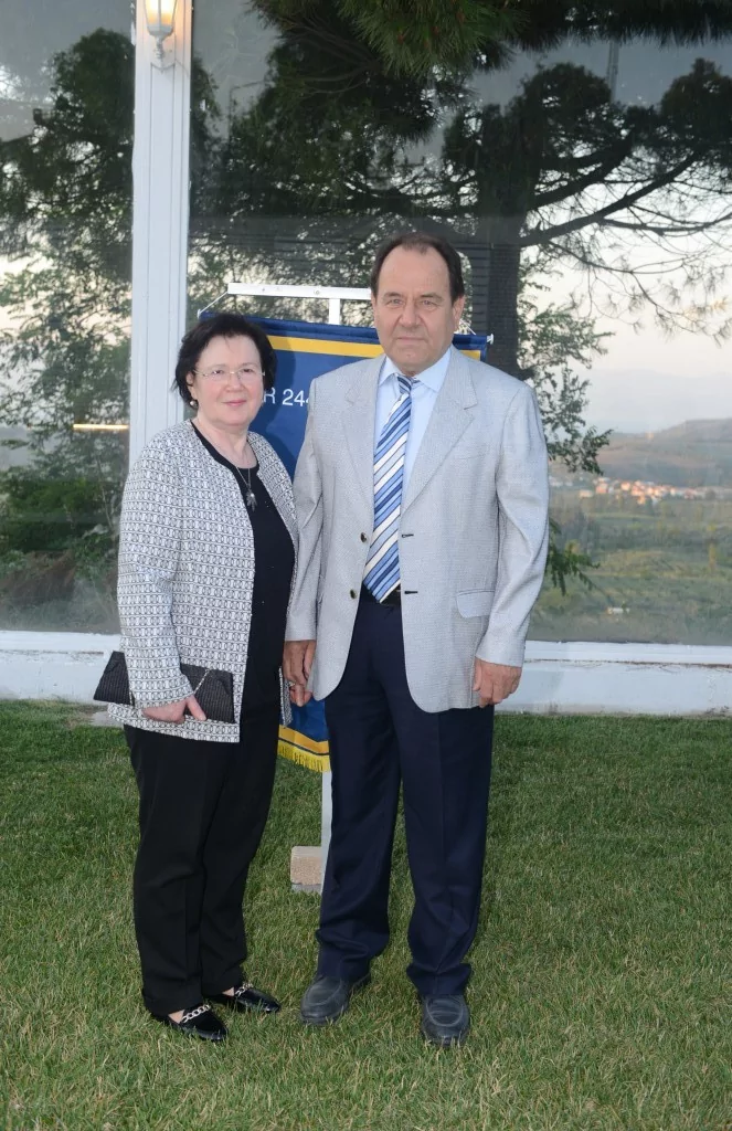 Mudanya Rotary'de yeni dönem  Mudanya Rotary'de  devir teslim heyecanı