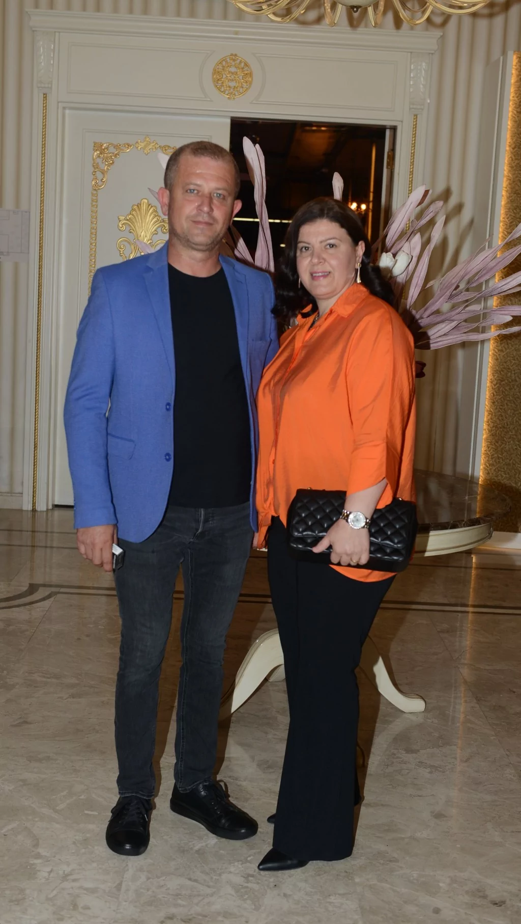 Mutluluk dolu gece  İmran Özger ve Batuhan Acar