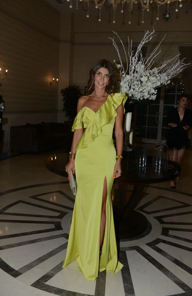 Emrah Efe onuruna görkemli gece