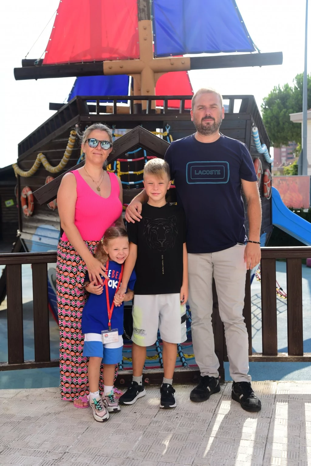 Egeberk'te ders zili çaldı... Miniklerden okula eğlenceli merhaba