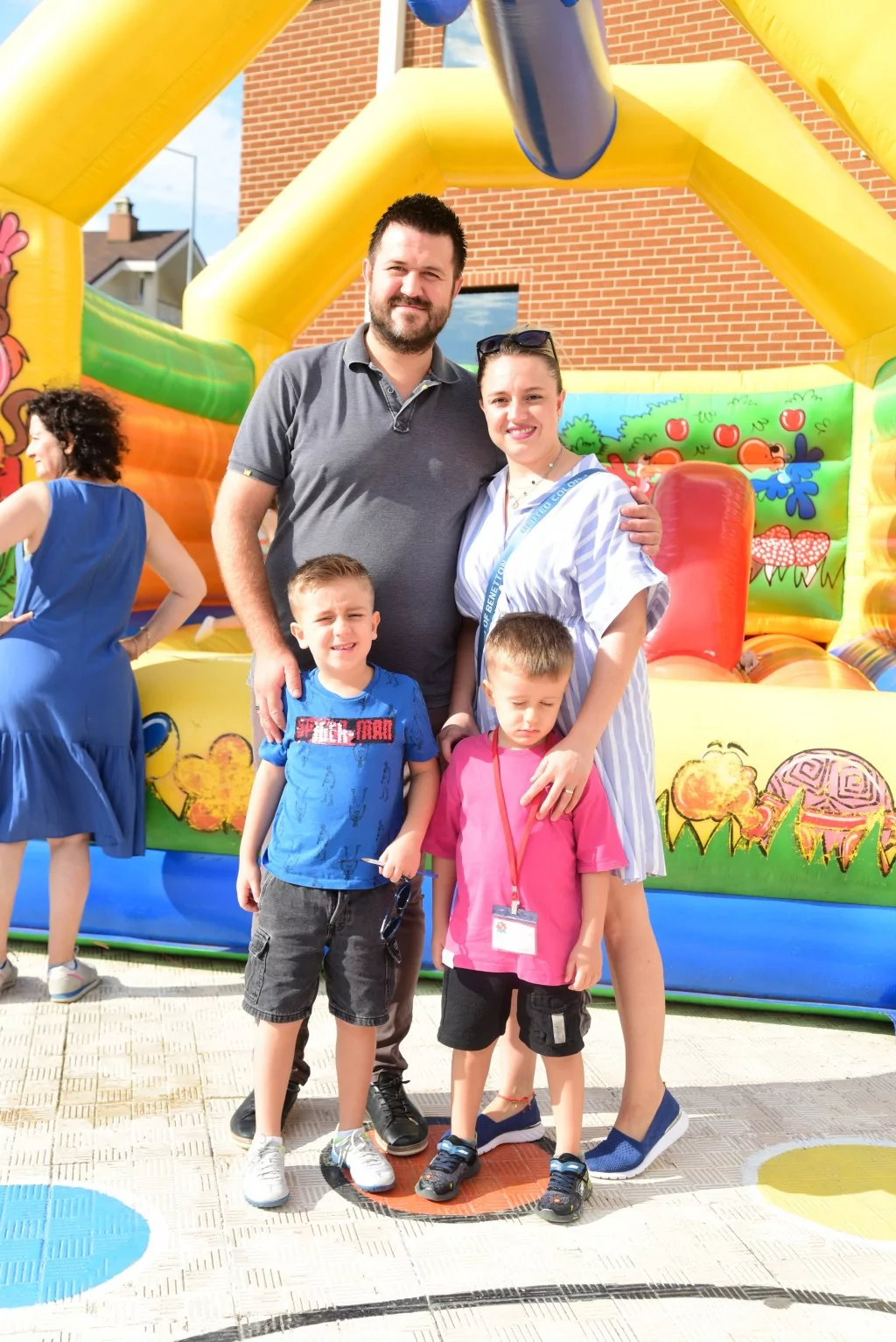 Egeberk'te ders zili çaldı... Miniklerden okula eğlenceli merhaba