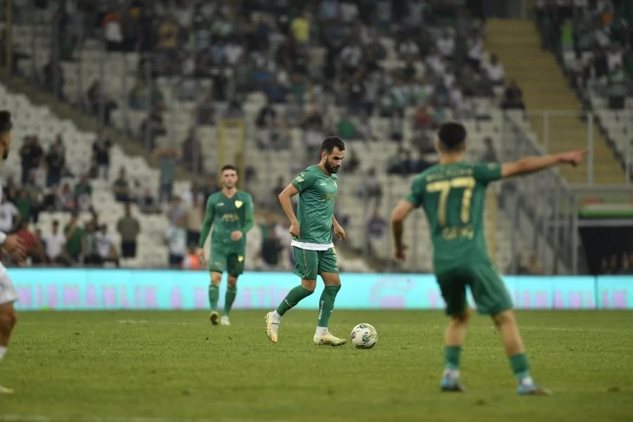 Bursaspor-Batman Petrol Spor maçının fotoğraflı hikayesi