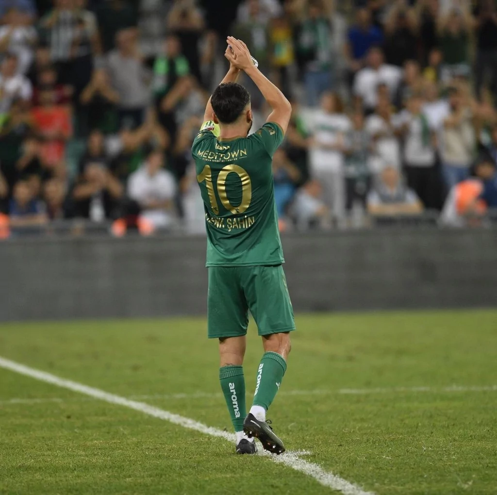 Bursaspor-Batman Petrol Spor maçının fotoğraflı hikayesi