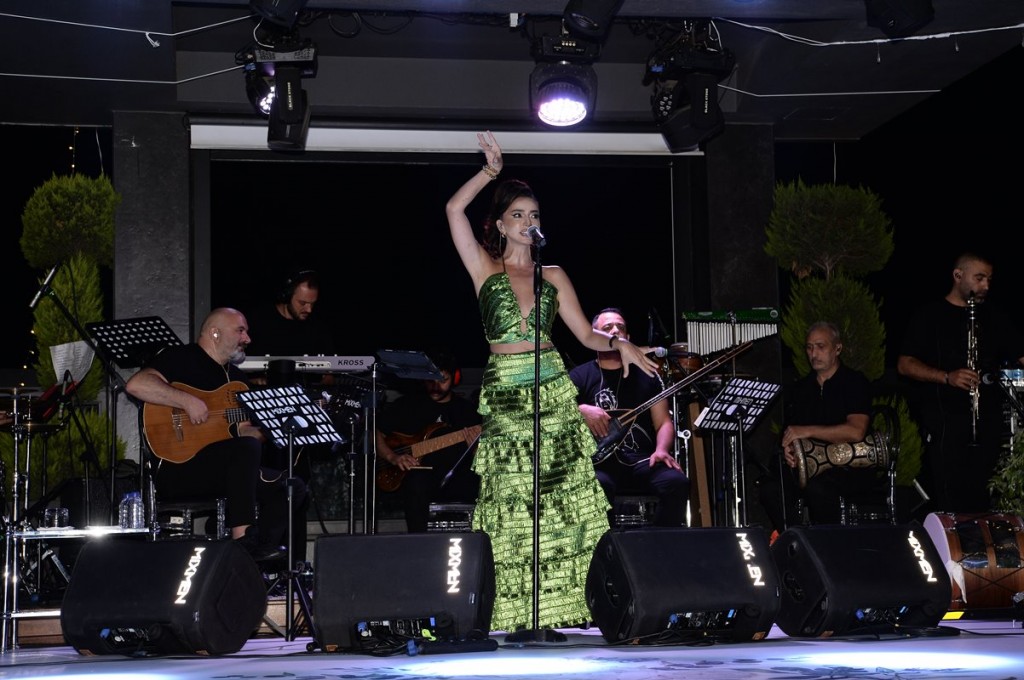 Erkan Kamat'ın kızının mutlu günü