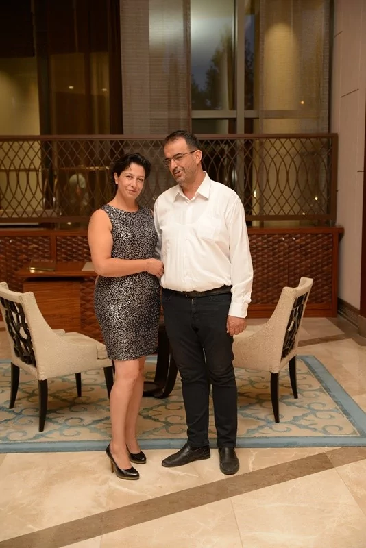 Dokuz şahitli nikah! Balayı Maldivler'de