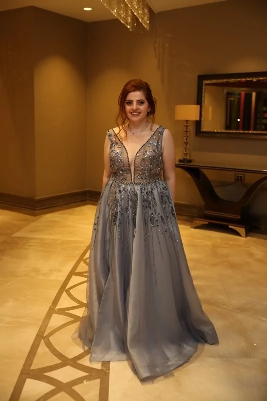 Dokuz şahitli nikah! Balayı Maldivler'de