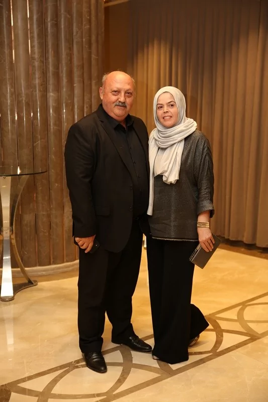 Dokuz şahitli nikah! Balayı Maldivler'de