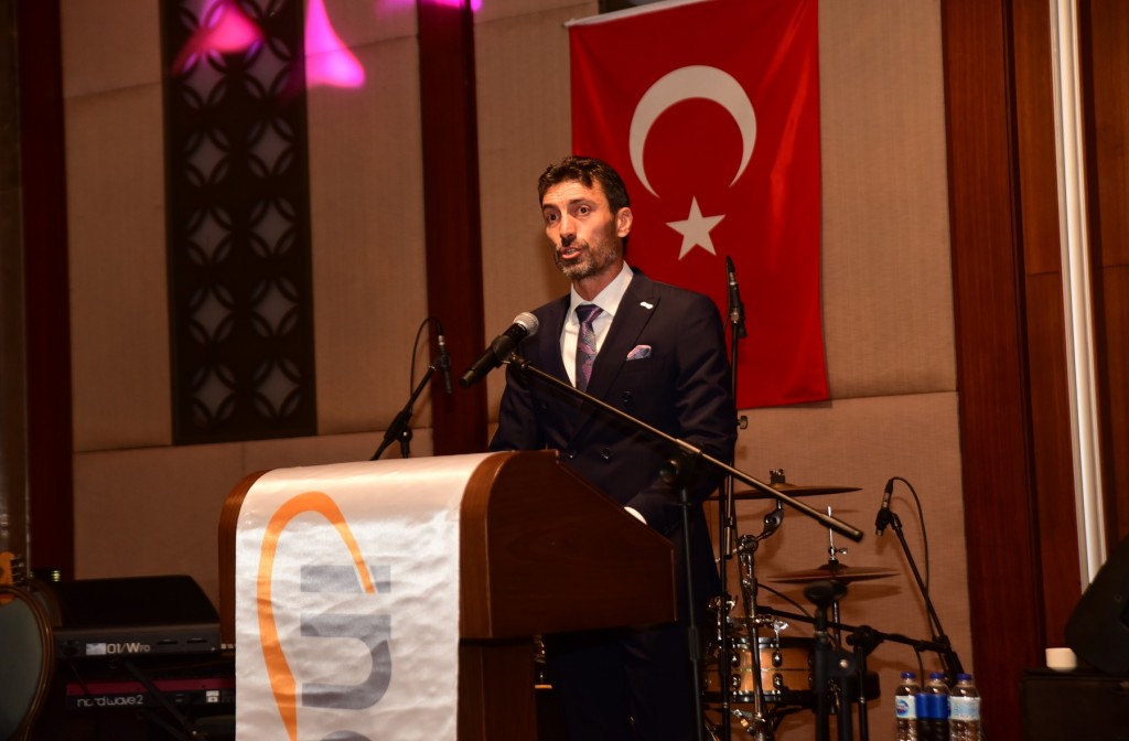 İnova Otomotiv'den 15. yıla görkemli kutlama