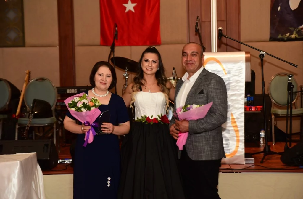 İnova Otomotiv'den 15. yıla görkemli kutlama