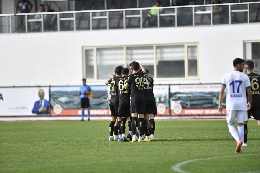 Ankaraspor - Bursaspor maçının fotoğraflı öyküsü