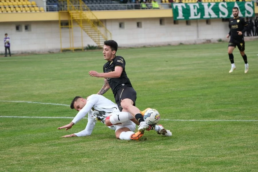 Bursaspor Bayburt'ta yıkıldı! İşte maçın fotoğraflı hikayesi
