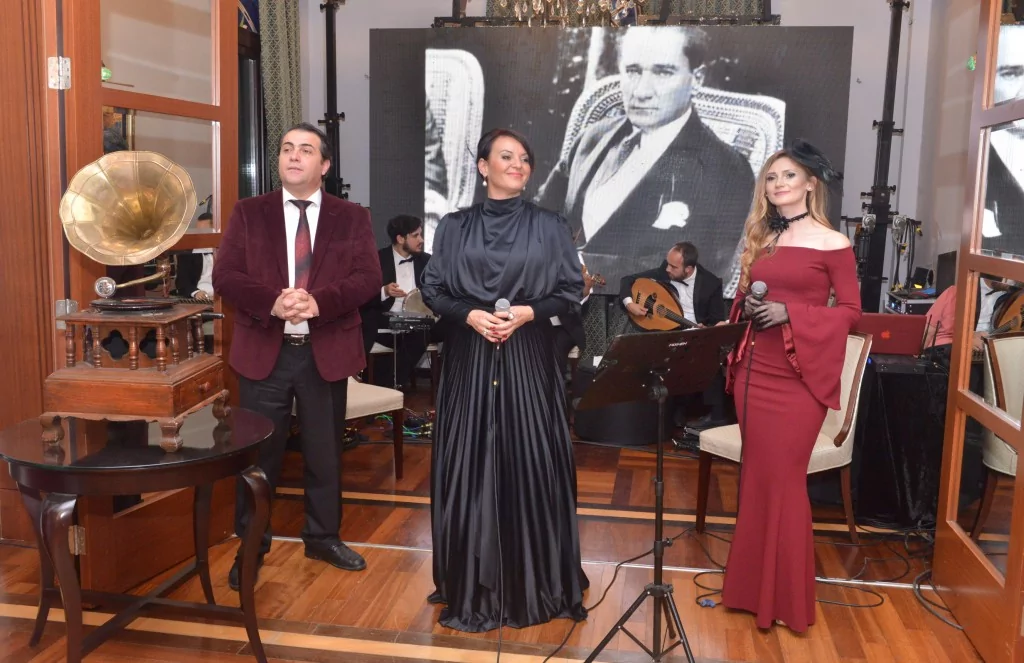 YASAV'dan Cumhuriyet'in 99. yılına görkemli kutlama