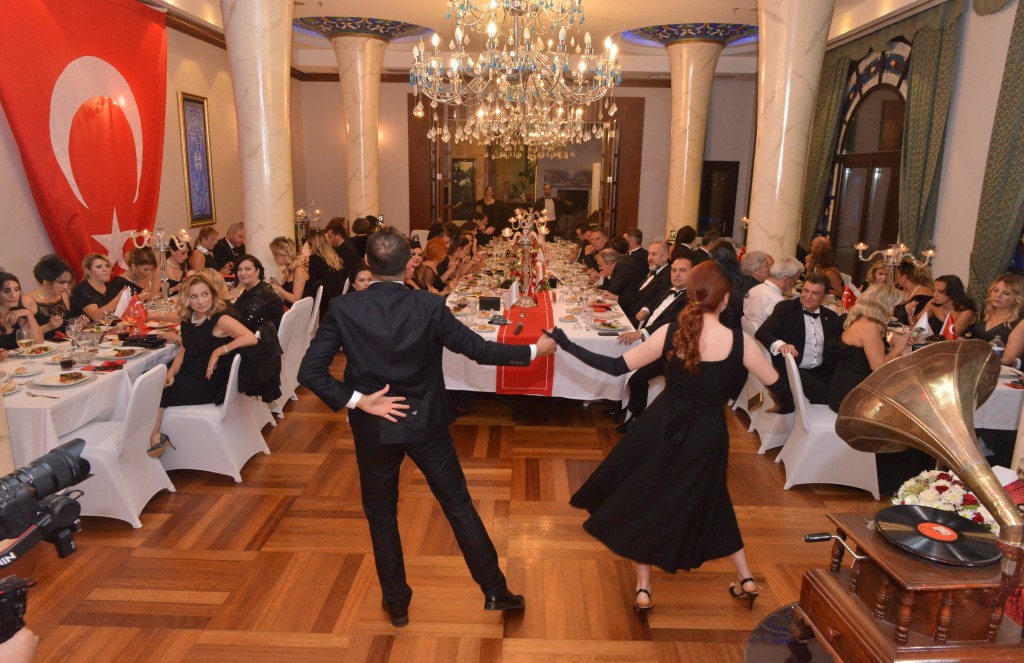 YASAV'dan Cumhuriyet'in 99. yılına görkemli kutlama