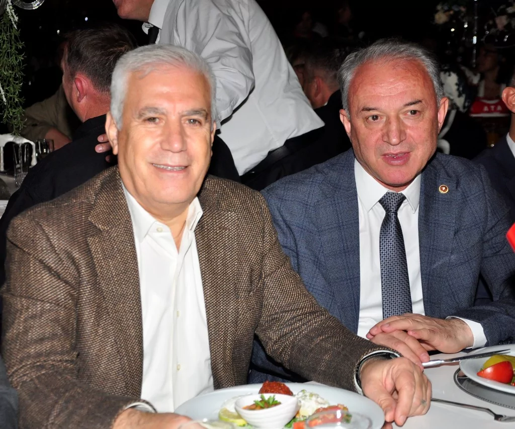 Cumhuriyetimizin 99. Yılını kutladılar