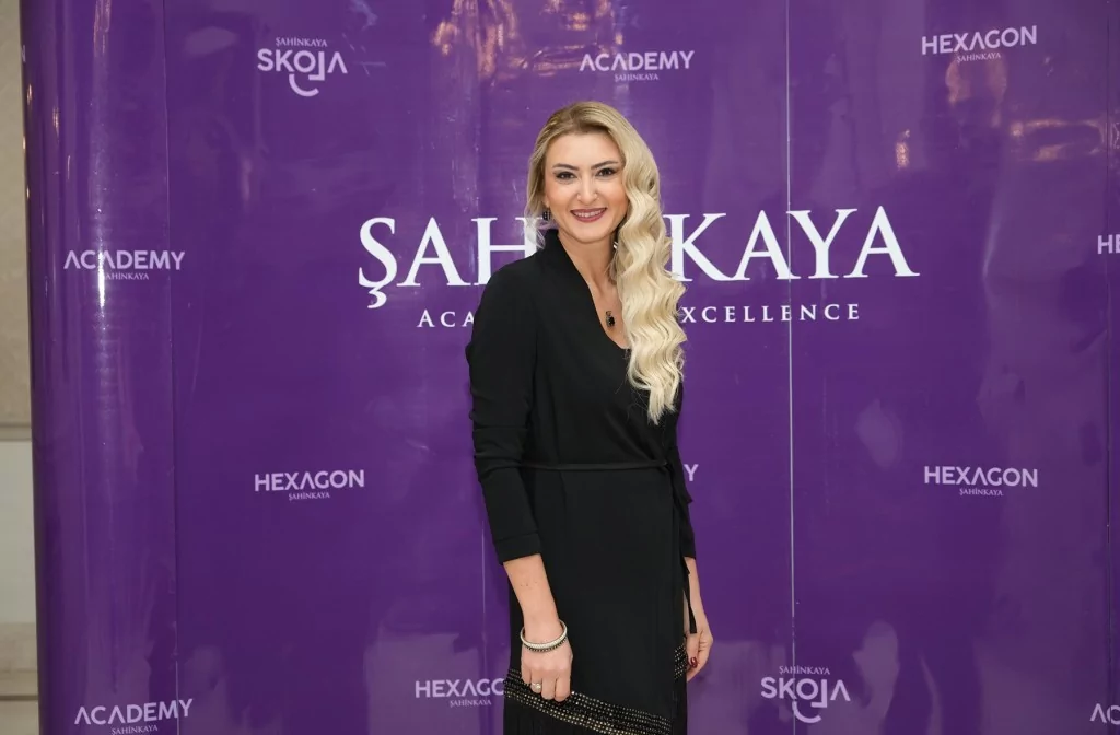 Öğretmenler Günü'nde Görkemli Kutlama